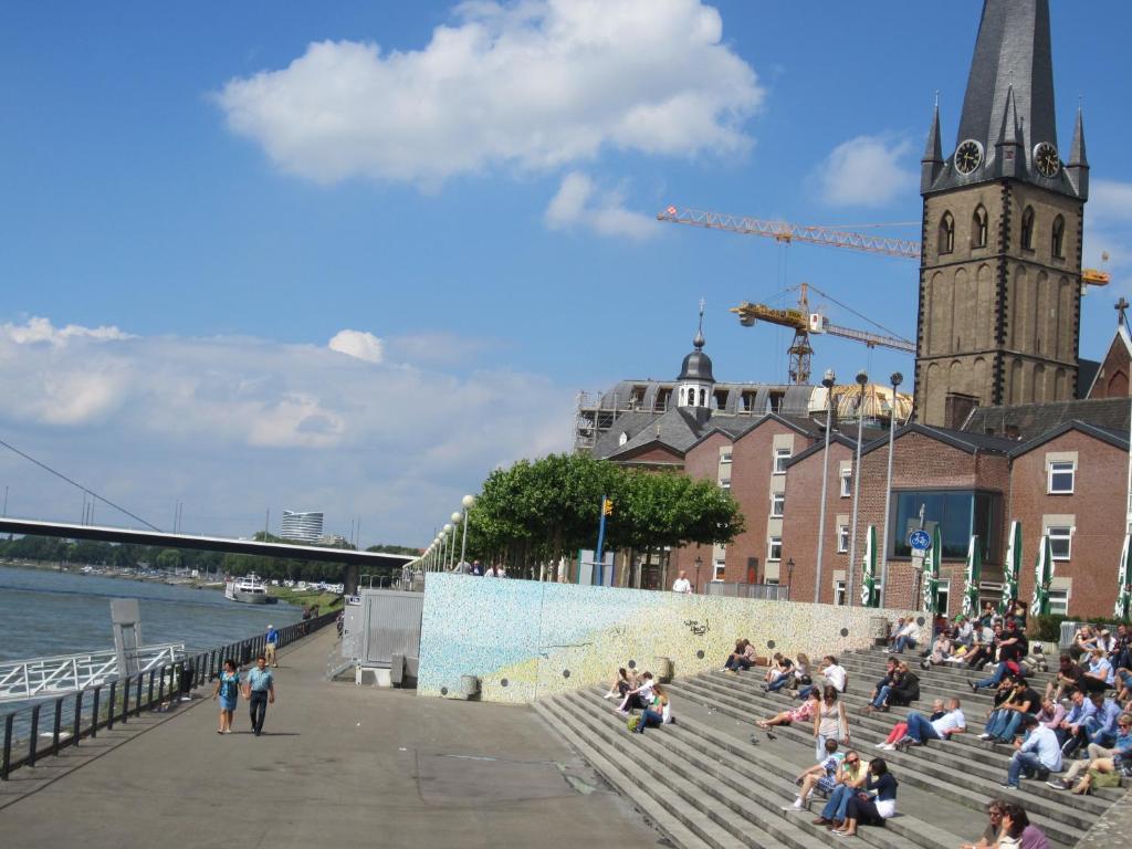 Altduesseldorf Hotel Kültér fotó
